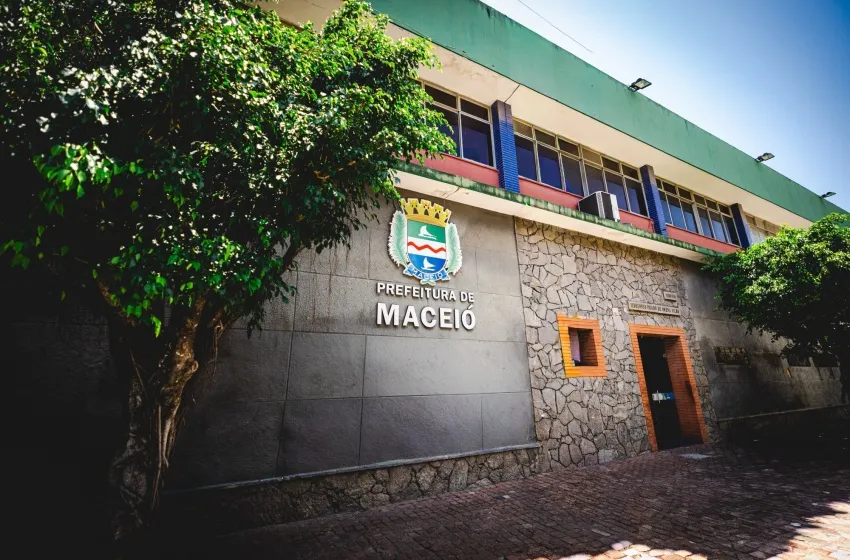 Maceió transfere feriado do Dia do Servidor Público para sexta-feira (30).